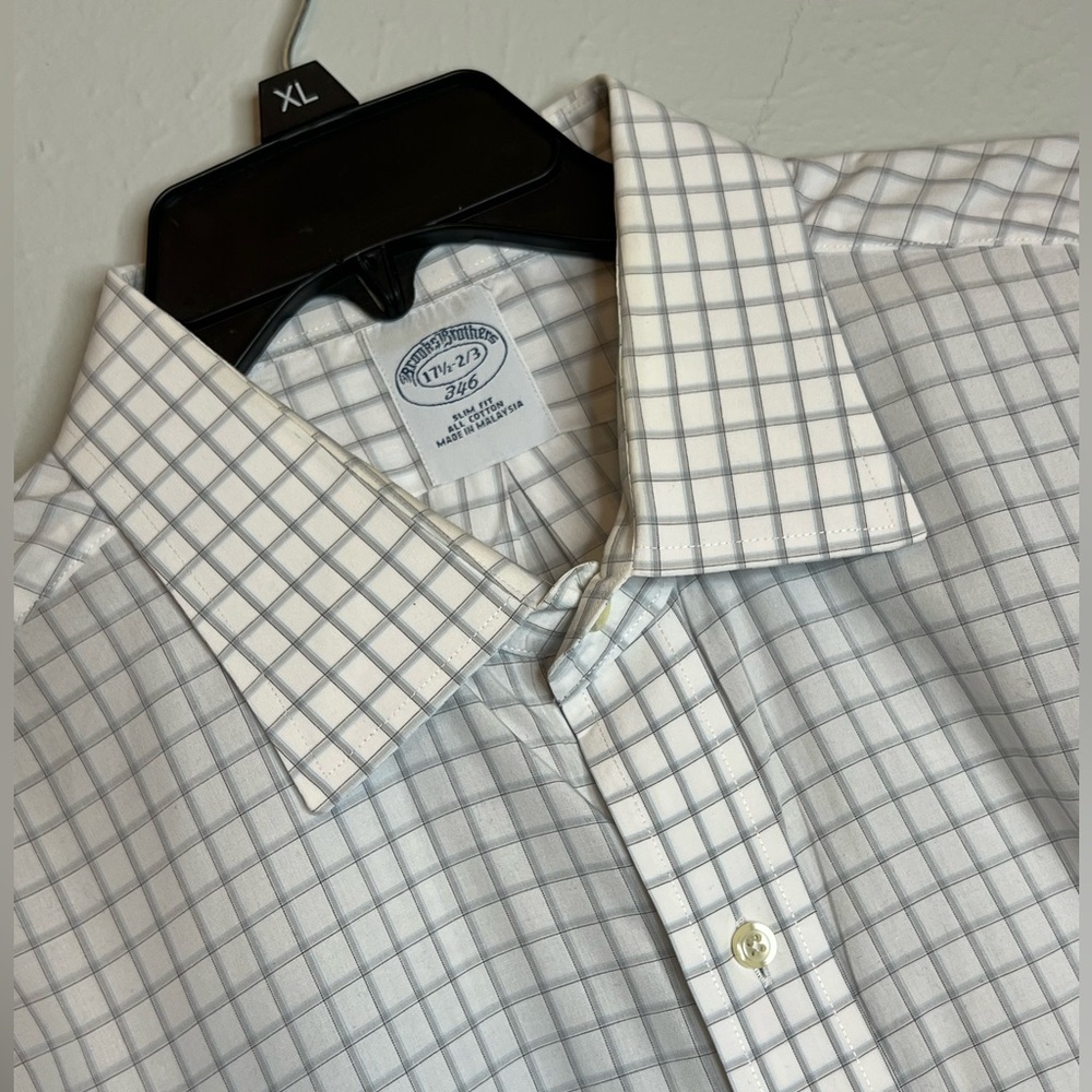 Brooks Brothers 346 Men's Slim Fit 17.5 - 2/3 Long Sleeve Cotton Checkered Shirt